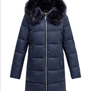 Brand New Women’s Coat size medium